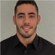 Profesor de inglés para niños y adolescentes, para desarrollo básico de sus habilidades y vocabulario dentro de la lengua